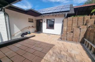 Haus kaufen in 55756 Herrstein, Herrstein - Zweifamilienhaus mit PV-Anlage in Herrstein