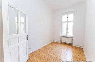 Wohnung kaufen in Torstraße 220, 10115 Berlin, Berlin - Centrally located 2 room flat with stucco ceilings and wooden floorboards