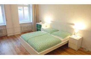 Wohnung kaufen in Weserstraße 169, 12045 Neukölln, Attractive 3-Room Flat in the Heart of Neukölln