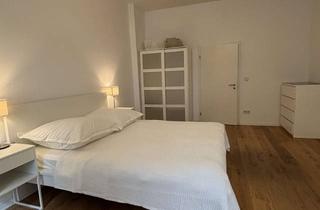 Wohnung kaufen in Weserstraße 169, 12045 Neukölln, Attractive 3-Room Flat in the Heart of Neukölln