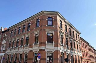 Wohnung kaufen in Döhnerstraße 24, 08060 Marienthal, Großzügige 4-Raum-Whg. mit Balkon, Dachterrasse, Whirlpool-Wanne und Tageslichtbad! Vermietet!