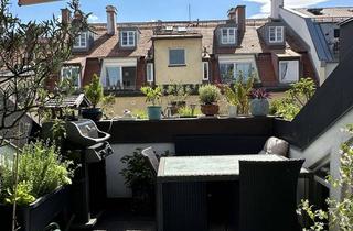 Wohnung kaufen in Trivastraße 30, 80637 Neuhausen-Nymphenburg, *freiwerdend* - ruhiger Dachgeschoss-Traum im Rückgebäude, München-Neuhausen