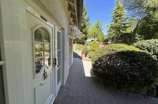 Wohnung kaufen in 74199 Untergruppenbach, Luxuriöses Wohnungs-Haus mit 1.236 m² alleinigem Garten & Pool