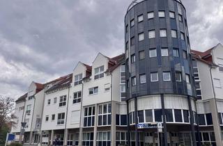 Wohnung kaufen in 55218 Ingelheim, Größer als erwartet: 2-Zimmer-Dachgeschoßwohnung in zentraler Lage