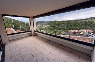 Wohnung kaufen in 91332 Heiligenstadt, Traumhafte, barrierefreie 3 Zimmer-Wohnung mit großer Loggia und unverbautem Fernblick!