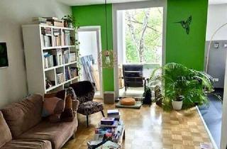 Wohnung kaufen in 45128 Südviertel, Lifestyle im beliebten Südviertel - grundsanierte Altbauwohnung mit Loggia und Einbauküche
