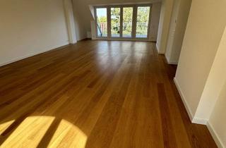 Wohnung mieten in Falkenbrunnstraße 21, 12524 Altglienicke, Erstbzg nach San.!Top Energiewert,gesp.Wände,gr.Westterrasse,Fussbodenhzg,Parkett,2.WC,hohe Decken