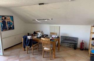 Wohnung mieten in Eisenbahnstraße, 77704 Oberkirch, Helle Wohnung mit Balkon