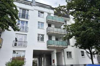 Wohnung mieten in Altendorfer Straße 32, 09113 Schloßchemnitz, 1 Raum Wohnung mit separater Küche, Einbauküche und Stellplatz in ruhiger Lage zu vermieten