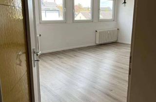 Wohnung mieten in Christ-König-Weg 11, 40764 Langenfeld, Gemütliche 2 Zimmer-DG-Wohnung - Gemeinschaftsgartennutzung möglich