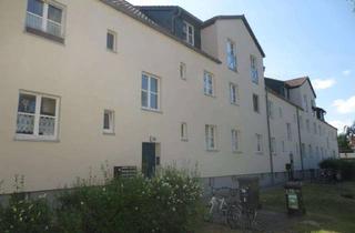 Wohnung mieten in Johann-Strauß-Straße 52, 14772 Görden, 2-Zimmer-Wohnung mit Badewanne im Stadtteil Görden