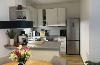Wohnung mieten in 97421 Deutschhof Süd, Neuwertige 3-Zimmer-Innenstadt-Wohnung