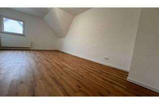 Wohnung mieten in Fürstäbtissinstr. 39, 45355 Borbeck-Mitte, *** Charmante DG-Wohnung in grüner Lage! ***
