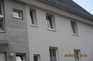 Wohnung mieten in Am Zuschlag 10, 23858 Reinfeld, zentral u. ruhig- Bahnhof mit HVV Anbindung 2 Min. Fußweg- WG geeignet ! BAB Reinfeld i. KFZ 3 Min