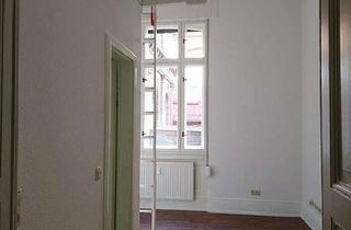 Wohnung mieten in An Der Alten Synagoge, 65183 Wiesbaden, Charmante 1-Zimmer-Altbauwohnung in Wiesbaden-Mitte – ca. 14 m² im Erdgeschoss