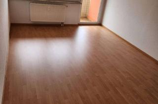 Wohnung mieten in Fritz-Reuter-Str. 51b, 15859 Storkow, Sonnige 2 Zimmerwohnung mit Balkon