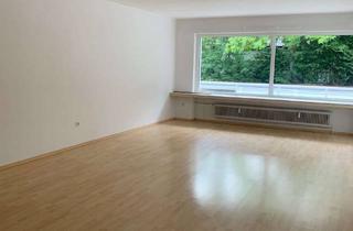 Wohnung mieten in Emster Straße 86, 58093 Emst, Freundliche 4-Zimmer-Hochparterre-Wohnung mit Balkon in Hagen