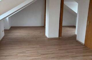 Wohnung mieten in Ostlandstr. 7a, 86179 Haunstetten, Schöne, helle, charmante 1-Zimmer-DG-Wohnung