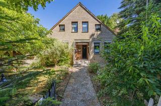 Haus kaufen in 31848 Bad Münder am Deister, Großes Ein/Zweifamilienhaus mit weitläufigem Grundstück und Garagen in Bad Münder am Deister