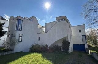Haus kaufen in 61476 Kronberg im Taunus, Atelier 5 Haus | Ein architektonisches Meisterwerk in Kronberg: Ein Unikat, das seinesgleichen sucht