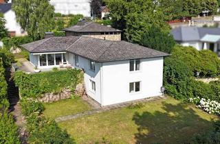 Villa kaufen in 35683 Dillenburg, Bauhaus Villa mit Steuervorteilen in Toplage – Architekturgeschichte am Schlossberg von Dillenburg