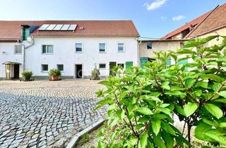 Haus kaufen in 01445 Radebeul, Idyllisches Eigenheim mit Hofcharackter