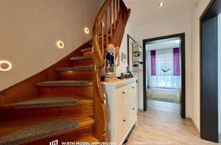 Haus kaufen in 97422 Hochfeld-Steinberg, Renoviertes Reihenmittelhaus mit Einbauküche und Garten am Steinberg - Schweinfurt