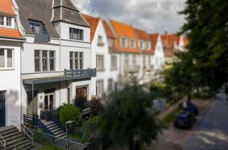 Villa kaufen in 23568 St. Gertrud, Exklusive Stadtvilla am Stadtpark