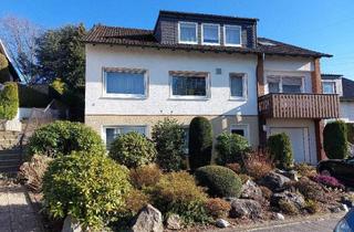 Haus kaufen in 58119 Hohenlimburg, Schönes 2-Familienhaus auf sonnigem Erbpachtgrundstück in Hohenlimburg mit Doppelgarage!