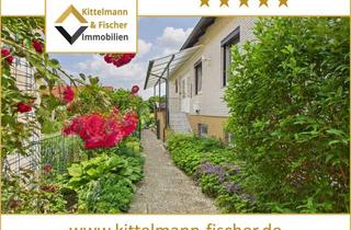 Einfamilienhaus kaufen in 38448 Wendschott, Großzügiges Einfamilienhaus mit 2 Wohneinheiten, Carport und Garten auf Eigentumsgrundstück