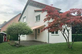 Haus mieten in Tollensestraße 28a, 14167 Lichterfelde, Erstbezug nach Sanierung: Preiswerte 6-Zimmer-Einfamilienhaus mit geh. Innenausstattung und EBK
