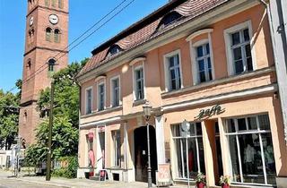 Geschäftslokal mieten in Alt-Köpenick 15, 12555 Köpenick, Ladengeschäft mit Flair im "Andersonschen Palais" in der Altstadt Köpenick!