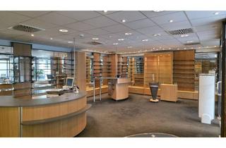 Gewerbeimmobilie mieten in Kuhtorstraße 9-11, 23758 Oldenburg, Gewerbefläche in Top-Innenstadtlage – Ehemalige Parfümerie im Kuhtor-Center, Oldenburg in Holstein