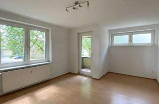 Wohnung mieten in Franz-Lenze-Straße 73, 47166 Bruckhausen, ~ Erdgeschoss mit Balkon und frisch renoviert! ~