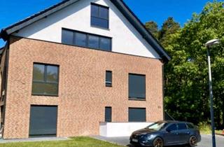 Wohnung mieten in Teutoburger Weg 83, 33758 Schloß Holte-Stukenbrock, Stilvolle 2-Zimmer-Erdgeschosswohnung mit geh. Innenausstattung mit EBK in Schloß Holte-Stukenbrock
