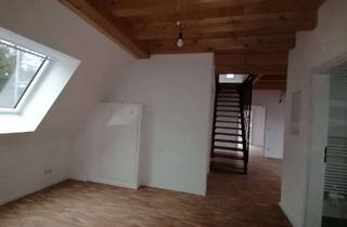 Wohnung mieten in Rezelsdorfer Straße 31, 91085 Weisendorf, Exklusive 3-Zimmer-Maisonette-Wohnung mit 2 Balkonen sucht neue Mieter