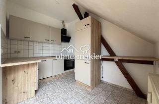Wohnung mieten in 09125 Chemnitz, 3-Raumwohnung im DG mit Balkon und EBK