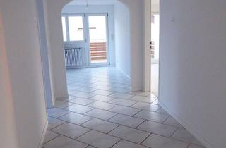 Wohnung mieten in 76228 Wolfartsweier, Lichtdurchflutete 3 ZKB mit Balkon in idyllischer Lage, Karlsruhe-Wolfartsweier, sucht neue Mieter