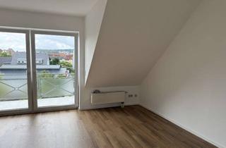 Wohnung mieten in Bahnhofstraße 11 a, 36251 Bad Hersfeld, Renovierte 2-Zimmer-Dachgeschosswohnung mit gehobener Innenausstattung und neuer EBK in Bad Hersfeld