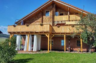 Wohnung mieten in Ruhland, 35083 Wetter, Preiswerte, geräumige und sanierte 6-Zimmer-Wohnung mit Balkon und EBK in Wetter