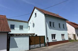Einfamilienhaus kaufen in Langes Laich 15, 99869 Wangenheim, Familienfreundliches Einfamilienhaus mit separatem Gartenhaus, großem Garten, Garage und Solaranlage