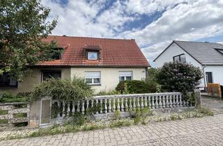 Doppelhaushälfte kaufen in Blumenweg 24, 04435 Schkeuditz, *Charmante Doppelhaushälfte mit großem Garten und Potenzial in guter Lage von Schkeuditz-Papitz* VB