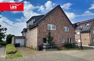 Mehrfamilienhaus kaufen in 52511 Geilenkirchen, Vielseitiges, unvermietetes Mehrfamilienhaus – bis zu 4 Einheiten möglich