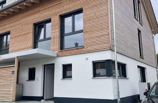 Haus mieten in Bruder-Georg-Weg 26a, 87459 Pfronten, Erstbezug: 5-Zimmer-Doppelhaushälfte mit EBK, TG und Bergblick in Pfronten-Kreuzegg
