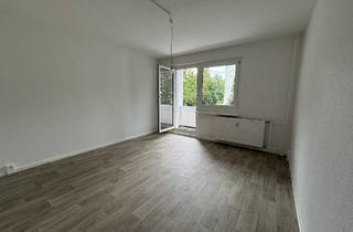 Wohnung mieten in 09119 Chemnitz, Charmanter Neubeginn: Stilvolle 3-Raum-Wohnung in neuem Glanz