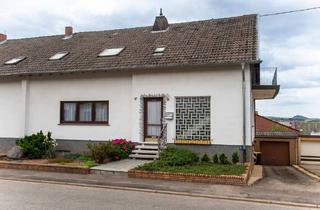 Doppelhaushälfte kaufen in 66265 Heusweiler, Heusweiler - Viel Raum mit Gestaltungspotential in gefragter Wohnlage.
