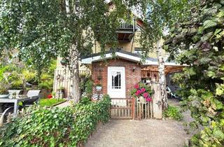 Haus kaufen in 23821 Rohlstorf, Rohlstorf - Zweifamilienhaus im Grünen :)
