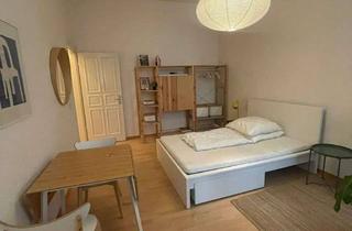 Wohnung mieten in Wicherstraße 72, 10439 Prenzlauer Berg, Stilvolle, voll möblierte Wohnung mit Balkon – Bezugsfertig ab sofort