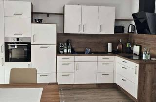 Wohnung mieten in Am Steinberg 13e, 94113 Tiefenbach, 2-Zimmer-Erdgeschosswohnung mit geh. Innenausstattung mit Balkon und EBK in Tiefenbach