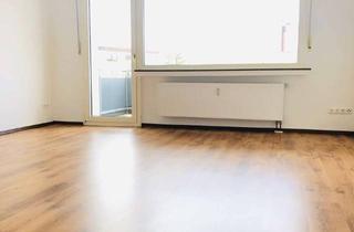 Wohnung mieten in Helmstedter Str. 00, 59192 Bergkamen, 3-Zi. Erdgeschoss mit Balkon frisch renoviert in Oberaden
